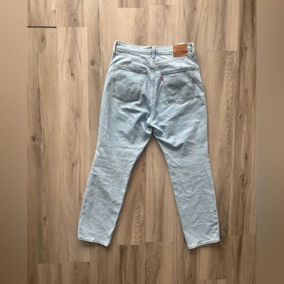 Levi’s 70’s high slim straight light wash 30 - Picture 2 of 8